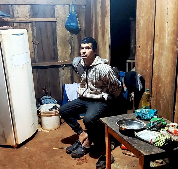 Joven mata a su padre de una puñalada en la espalda tras discusión intrascendente - La Clave
