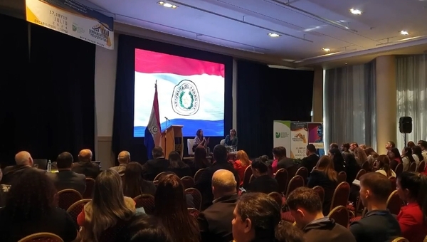 Destacan apertura para el diálogo y beneficios del nuevo proyecto de ley de servicio civil - MarketData