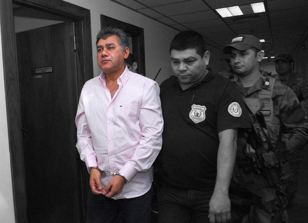 Pavo Real Py: juez dicta captura de hermano, yerno y colaboradores de Jarvis Chimenes Pavão - Oasis FM 94.3