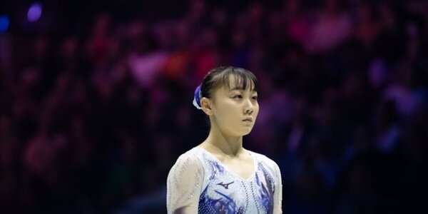 Gimnasta japonesa expulsada del equipo olímpico por fumar y beber alcohol