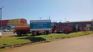 Paró el asfaltado impulsado por la Itaipú en Coronel Oviedo, y “todo está terminando en un show que sirvió para estafar” - Nacionales - ABC Color