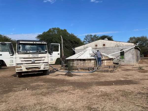 Falta de lluvias en el Chaco obliga al traslado de agua potable y cruda del río a pobladores y productores - Noticias del Chaco - ABC Color