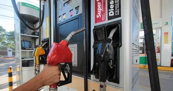La Nación / Desde ayer, emblemas privados reajustaron sus precios