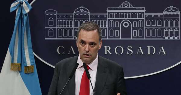 La Nación / Hasta la radiografía de un perro usaron para cometer fraude al gobierno en Argentina