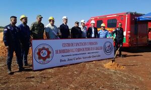 Palada inicial para la construcción del Centro de Capacitación y Formación de Bomberos Voluntarios