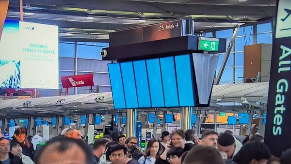 Colapso informático: CrowdStrike informó que el problema se identificó, aisló y trabajan en una solución