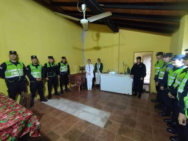 Con charlas educativas fomentan la salud mental de policías en Eusebio Ayala - Nacionales - ABC Color