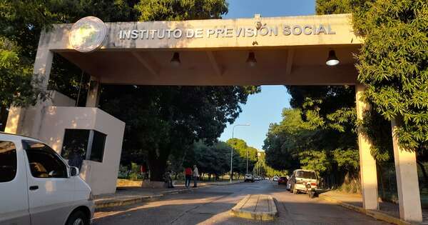 La Nación / Médicos del IPS oficializarán el próximo sábado convocatoria a huelga nacional