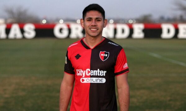 Saúl Salcedo a su llegada a Newell’s: “Vengo de un equipo grande a otro muy grande”
