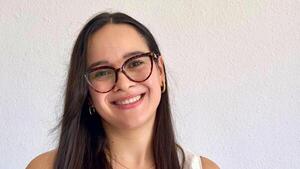 Paraguaya gana un concurso de hilos en X sobre tesis doctoral en España