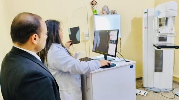 Hospital recibió equipo digitalizador de imágenes para mamografía