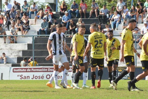 Versus / El gol se hizo escaso en la Intermedia