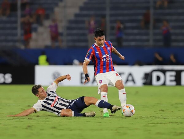 Versus / Santiago Arzamendia jugará en un campeón de América y del mundo