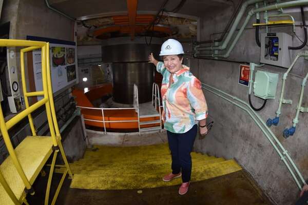 Directora del FMI visita la Central Hidroeléctrica Itaipú - Economía - ABC Color
