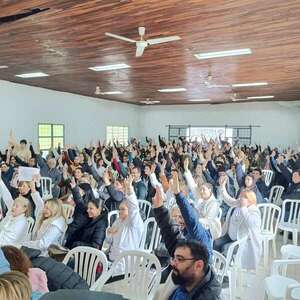 Médicos de IPS inician movilizaciones y no descartan ir a huelga  - Nacionales - ABC Color