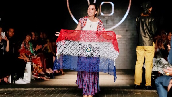Vero Pardo, comprometida con la moda y su país