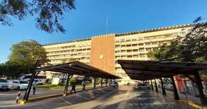 La Nación / Médicos del IPS exigen cumplimiento de 12 horas de trabajo