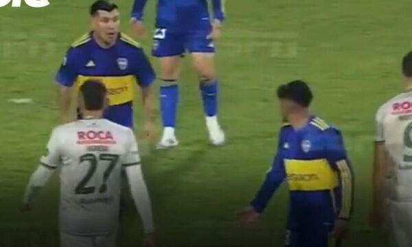 (VIDEO) Famoso pelotero chileno se tomó con un “pibe”: “Corré la con…de tu madre”