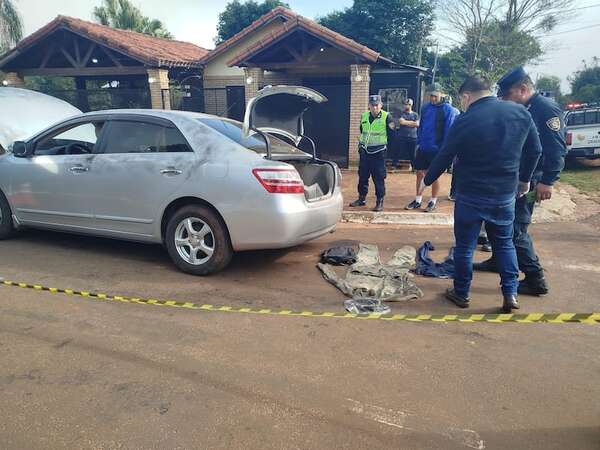 Violento asalto con toma de rehén, tiroteo y persecución en Itapúa - Policiales - ABC Color