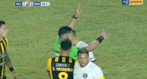Versus / Olimpia insiste en que fue "perjudicado" por el árbitro en el "clásico añejo"