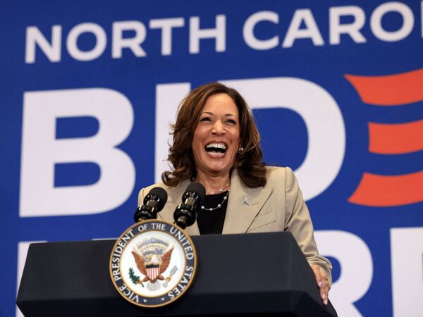 Kamala Harris recaudó una cifra récord de casi 47 millones de dólares en las primeras horas de su campaña - ADN Digital