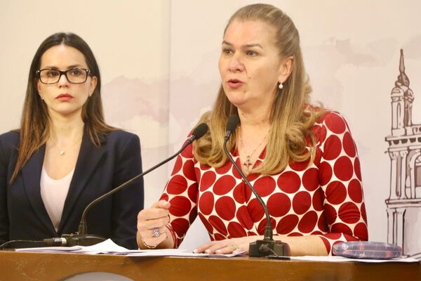 Gobierno recupera más de USD 3,4 millones de fondos del mecanismo Covax - Unicanal