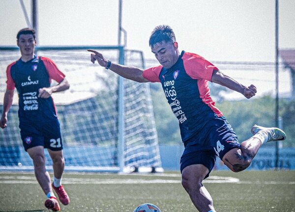 Versus / Cerro Porteño entrena en un terreno especial con miras a la vuelta ante Paranaense