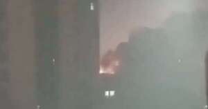 La Nación / Controlan incendio en edificio del centro asunceno