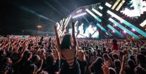 Condenan a hombre que estafó por casi tres millones de dólares haciéndose pasar por Justin Bieber y otros
