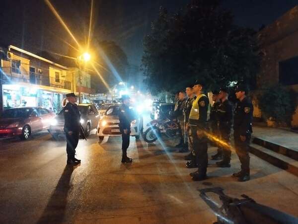 Operativo policial en Capiatá resulta en detenciones y aprehensiones - Policiales - ABC Color