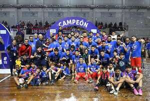 Liga Premium de futsal FIFA: Cerro “mató” a Afemec y se puso su novena corona - Polideportivo - ABC Color