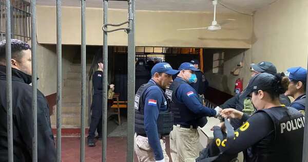 La Nación / Destituyen al director del penal de San Pedro