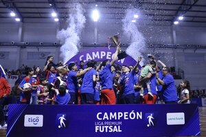 Versus / Cerro Porteño gobierna el futsal con puño de hierro 