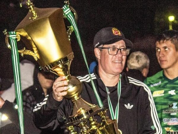 Edward Melgarejo es nuevo entrenador de 3 de Febrero