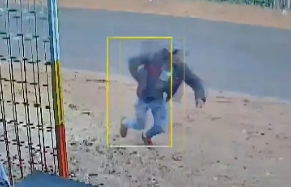 Exconvicto detenido por atacar con machetes a varias personas y a la policía en Capiatá