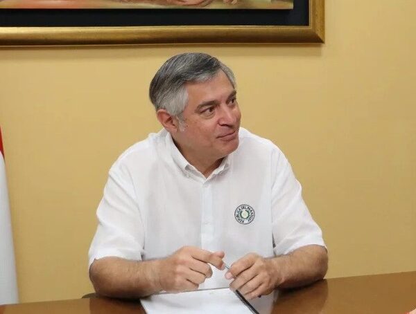 Examen a docentes se realizaría en agosto, según el ministro de Educación · Radio Monumental 1080 AM