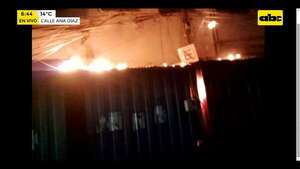 Mercado 4: comerciantes controlaron principio de incendio - ABC Noticias - ABC Color