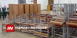 MUNICIPALIDAD DE CARMEN DEL PNÁ. ENTREGÓ MOBILIARIOS ESCOLARES A VARIAS INSTITUCIONES - Itapúa Noticias