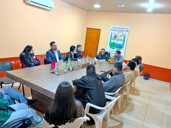 Anuncian becas e inversiones en el distrito de Juan E. O’Leary - La Clave