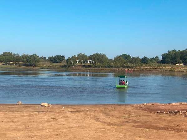 Hidrovía Paraguay-Paraná: proyectan crítica bajante desde octubre hasta comienzos del 2025 - Economía - ABC Color