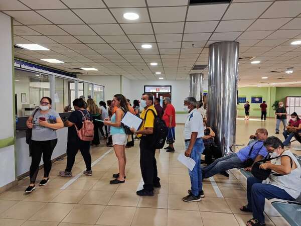 Otra denuncia tras muerte en IPS: “el sistema está podrido, es desastrozo y lamentable” - Nacionales - ABC Color