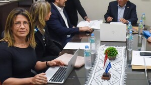 Dictámenes de abogados rechazan proyecto de control a las oenegés