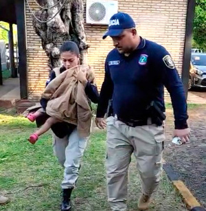 Atrapan a mujer que vendió a su pequeña hija por G. 300 mil y víveres - La Clave