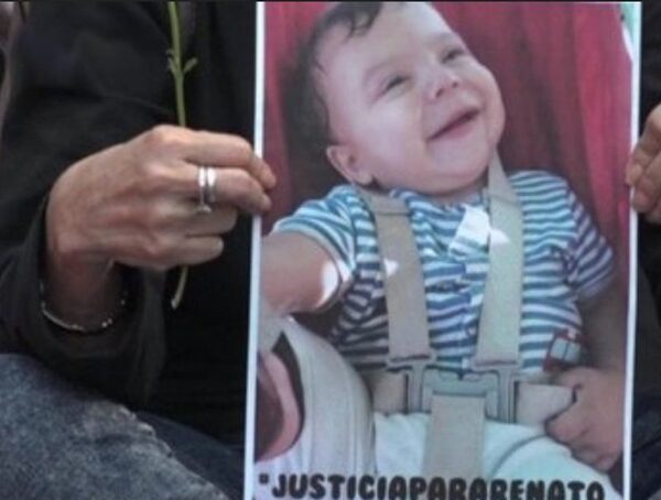 Absuelven a pediatra imputada por negligencia médica en el caso Renato · Radio Monumental 1080 AM