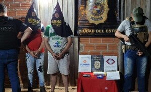 Detienen a dos personas tras hallarse un kilo de cocaína