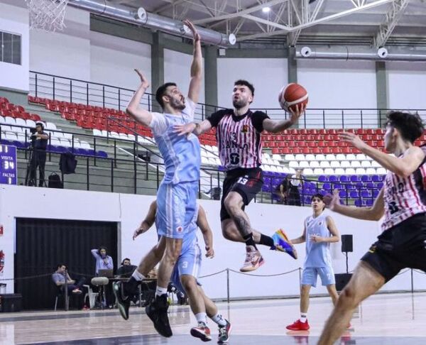 Básquetbol: Amambay golea a Guaireña y clasifica para el cuadrangular final