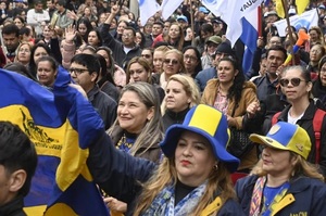 Ley de Carrera Civil: Docentes y gobierno logran acuerdo histórico