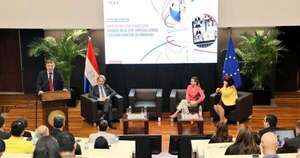 La Nación / Seminario internacional busca fortalecer áreas de formación y competitividad económica