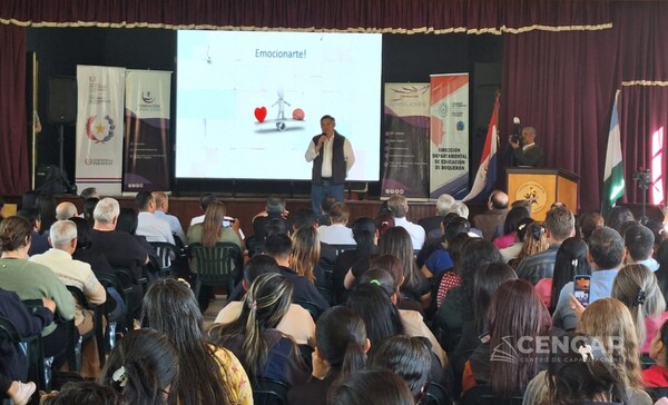 Docentes del departamento de Boquerón recibieron capacitación de la mano de FundaJoven en convenio con el MEC