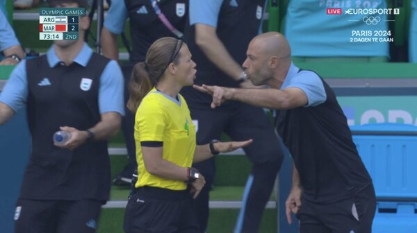 Versus / Mascherano considera "un circo" el final del partido Argentina-Marruecos
